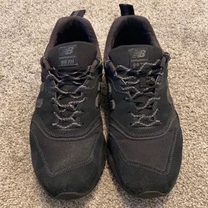 Black New Balance 997H sz14